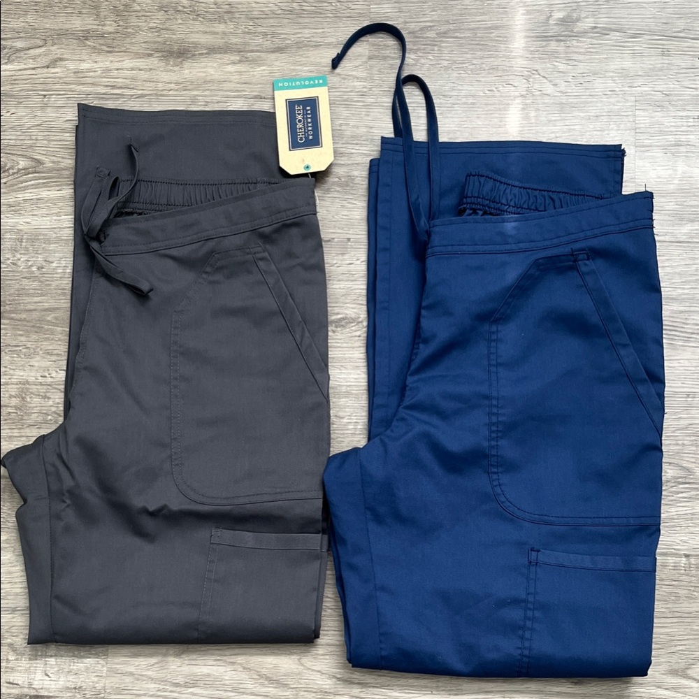 Cherokee Women’s Cargo Pants in Charcoal and Navy